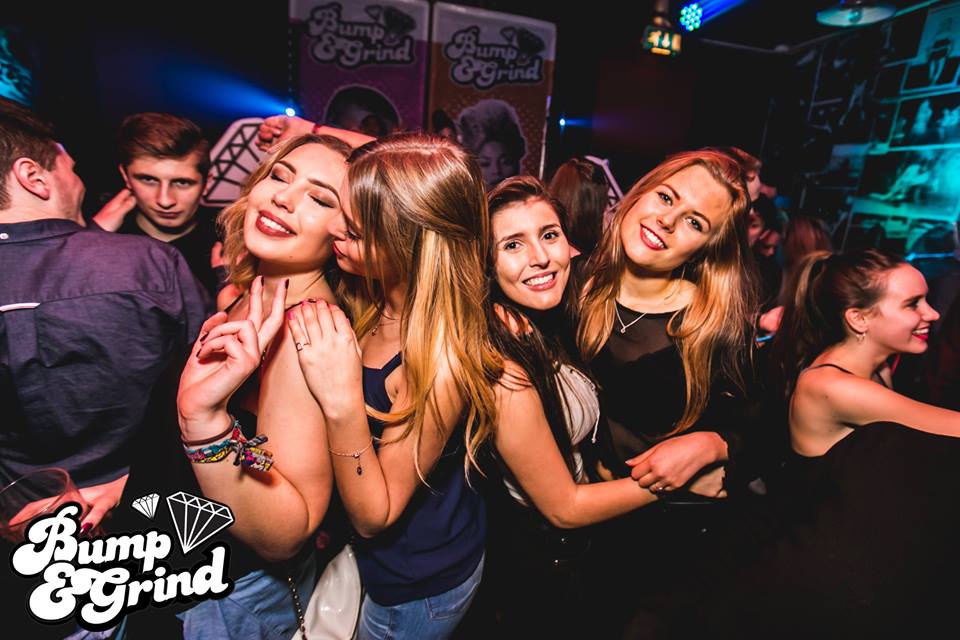 gals3