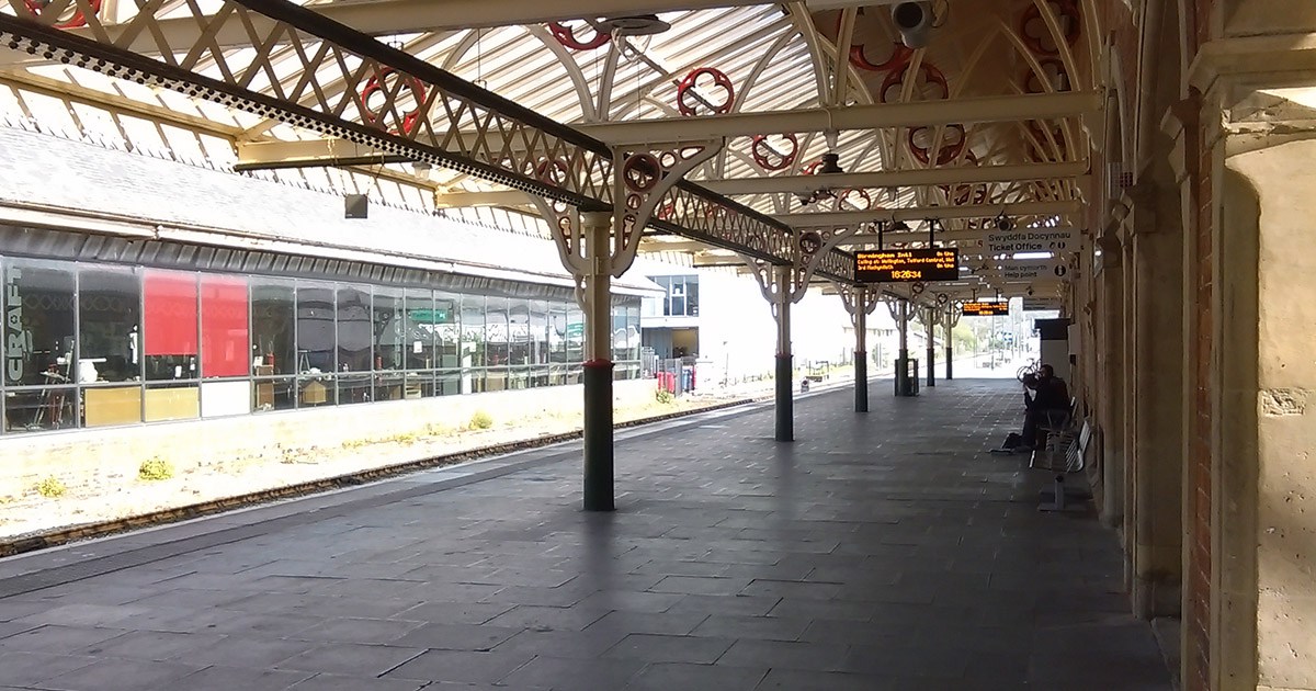 Train-station-featured-image
