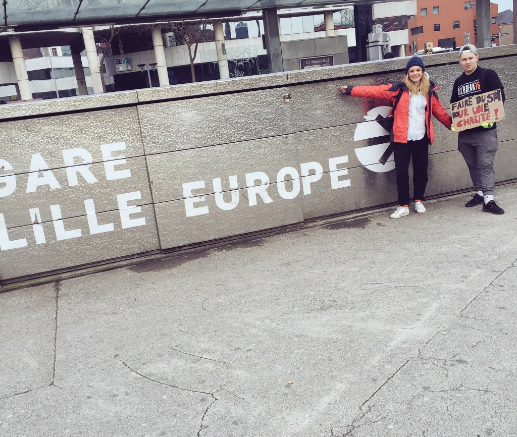 I'm a hitchiker get me out Lille