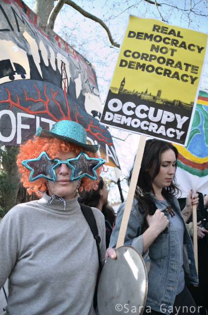 mum marching