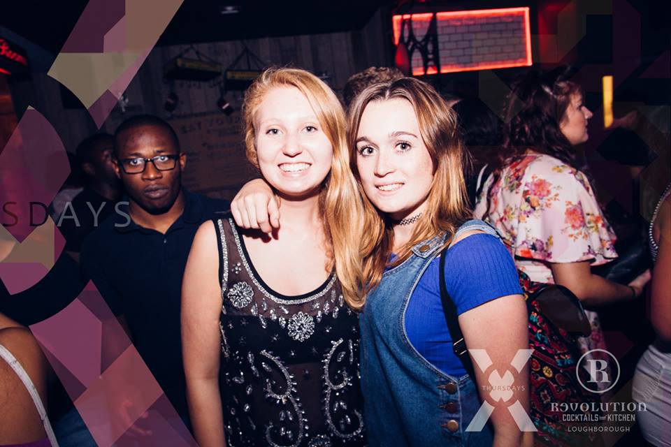 The sternest photobomb of all timw