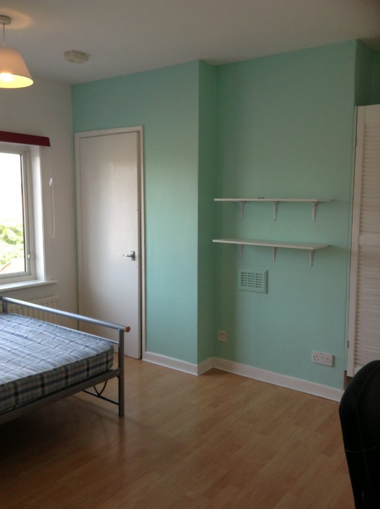 With the perk of choosing your own, I had the luxury of a full double in a gigantic bedroom.