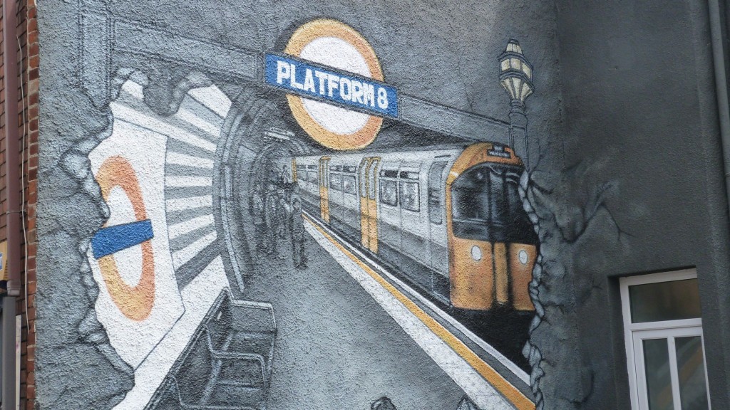 platform 8