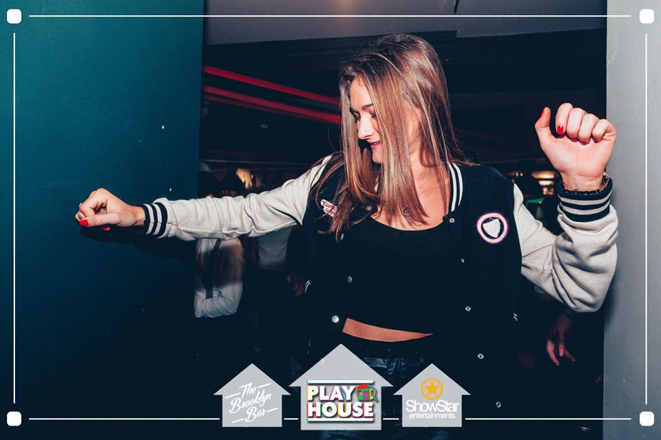 moves