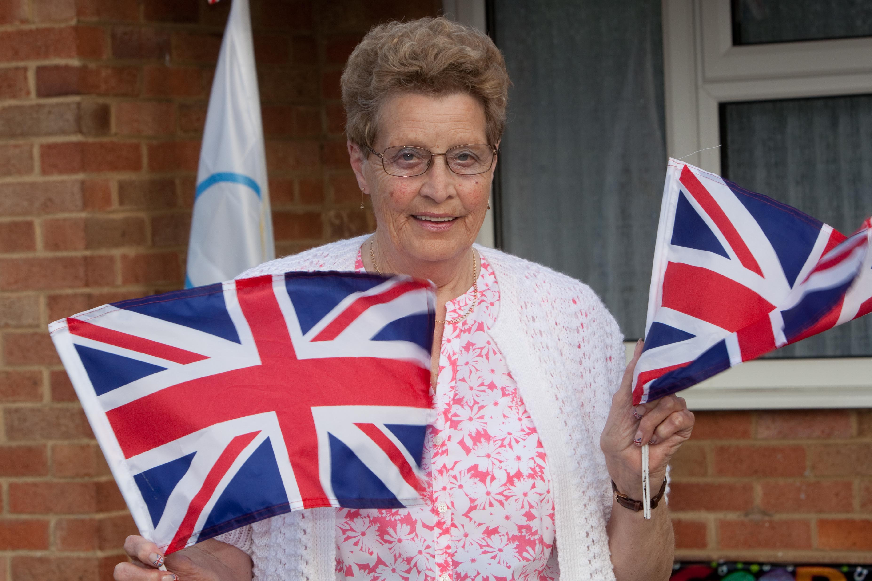 Adam's nan Maevis