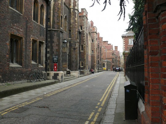 Queens' lane
