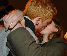 Real or fake, just give the impression of passion and romantic abandon