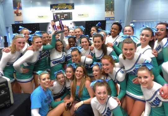 cheer2