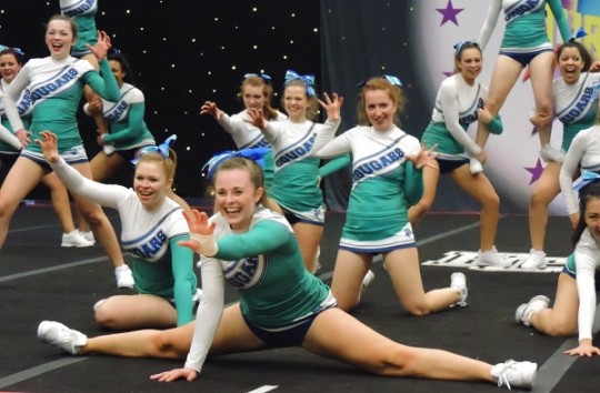 cheer3