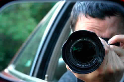 Some say actions speak louder than words. Tom says photos do...