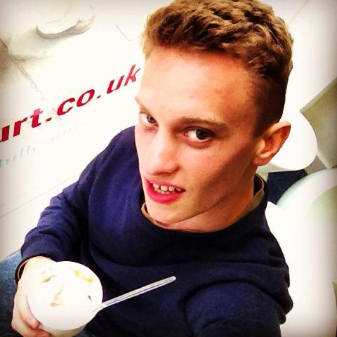 #froyoselfie #justchilling