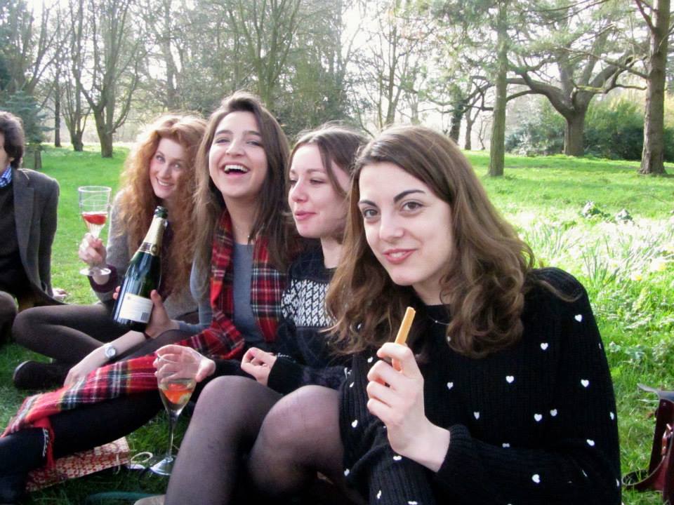 Champagne for everybody, not champagne for nobody
