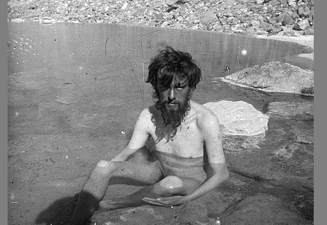 Aleister_Crowley5