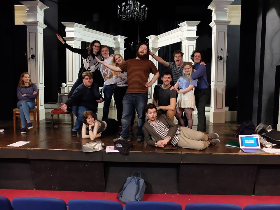 Okay, yes, here we do look like a pretentious bunch of thespian twats.