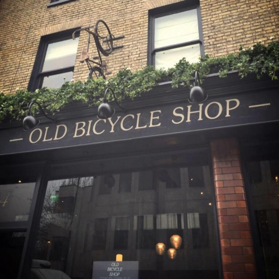 old_bicycle_shop_piv_img500w