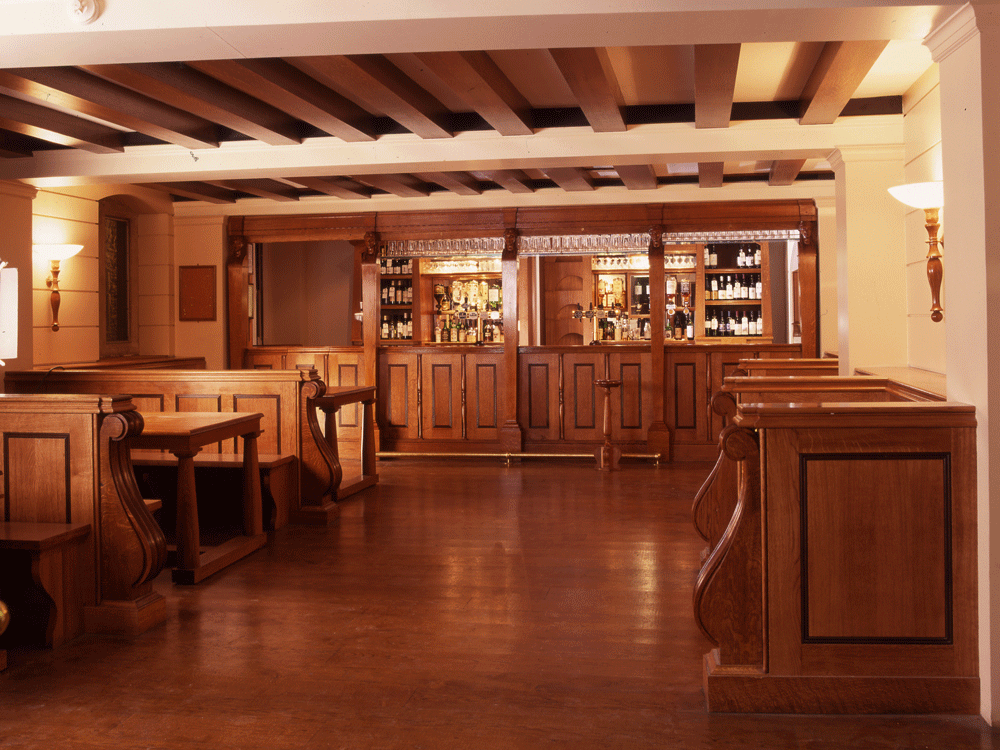 gonville-and-caius-college-07-bar-john-simpson-architects