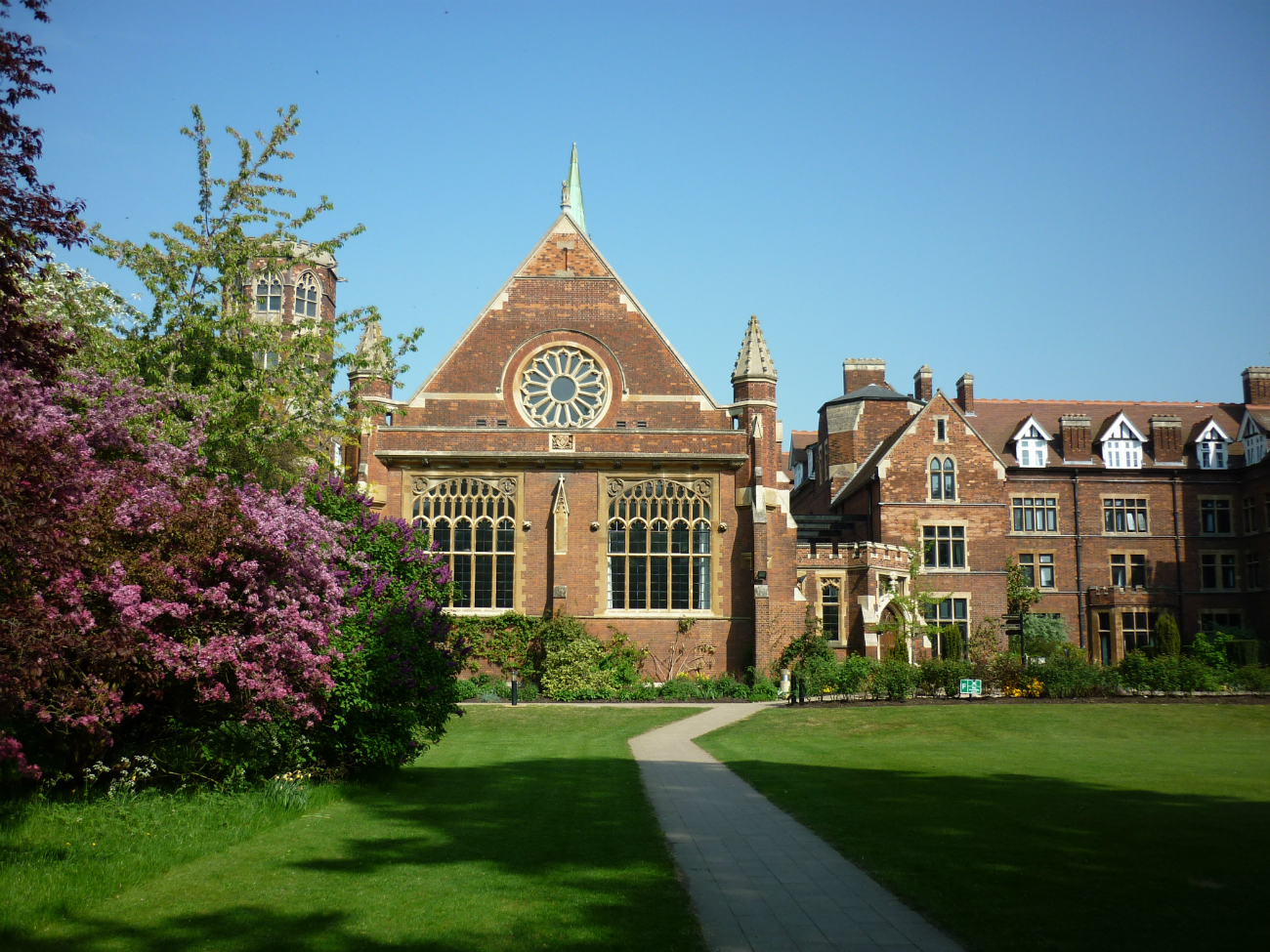 Don't be fooled by the pleasant exterior – Homerton bops are renowned for students smearing shit on the walls