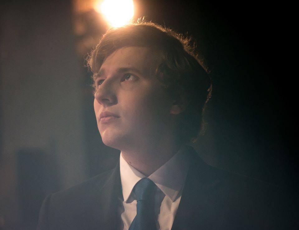 Robin Franklin is endlessly charming as David Frost