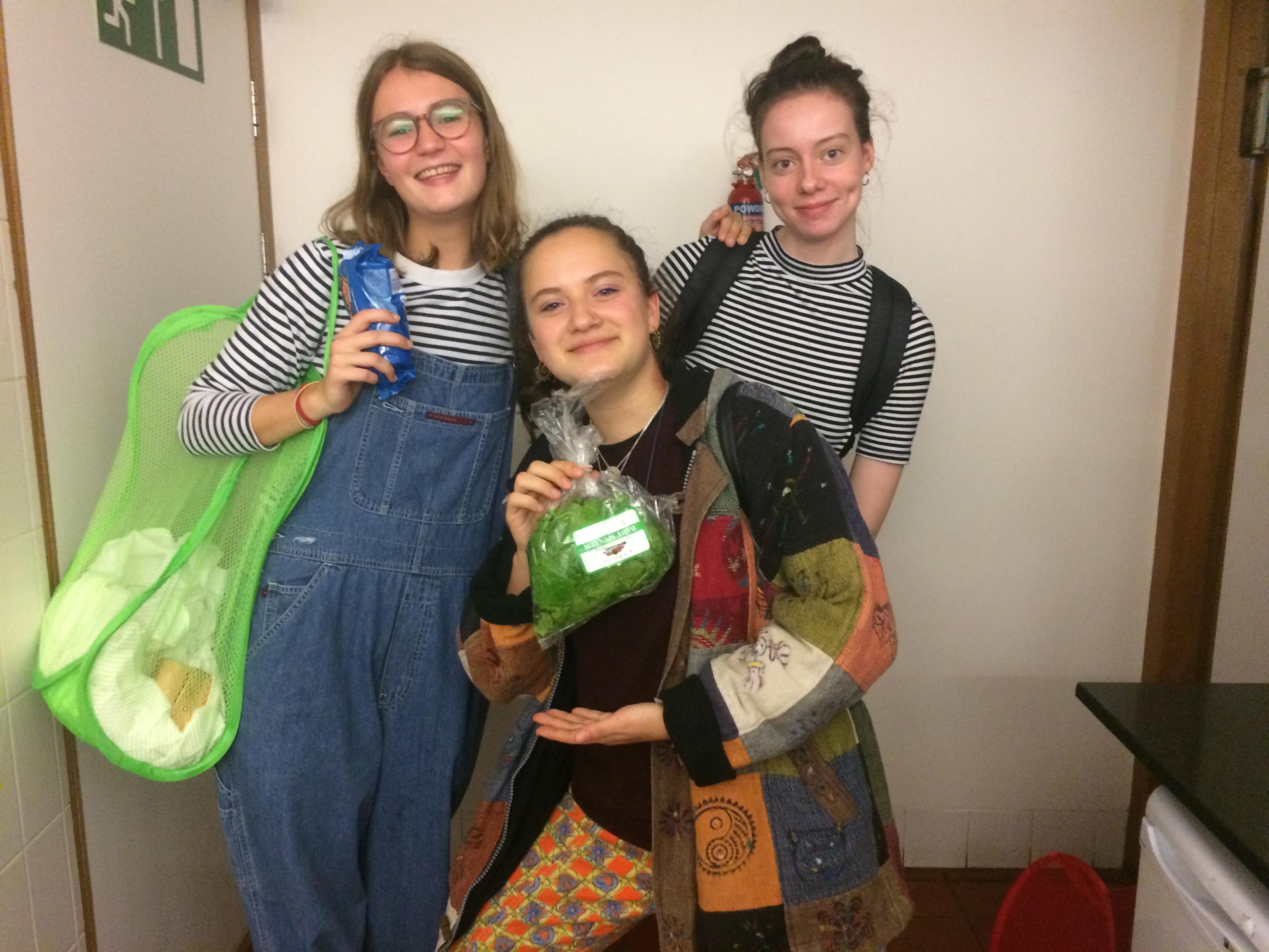 Spinach and dirty laundry – essential accessories.