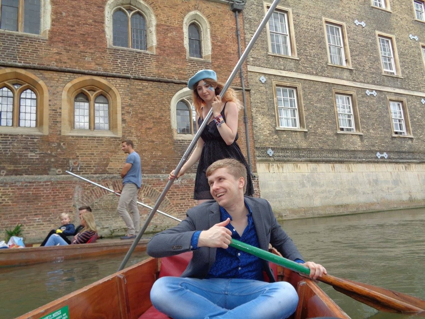 Image may contain: Pole, Watercraft, Rowboat, Canoe, Racket, Paddle, Gondola, Boat, Human, Person, People
