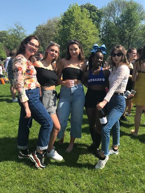 Image may contain: Crowd, Troop, Soldier, Military Uniform, Military, Army, Picnic, Meal, Leisure Activities, Team, Food, Bbq, Person, People, Human