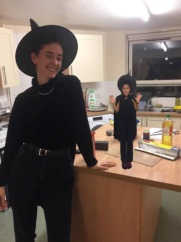 Image may contain: Sink, Hat, Cowboy Hat, Clothing, Person, People, Human