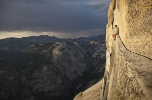 alex-honnold-half-dome-yosemite-free-soloing-no-rope