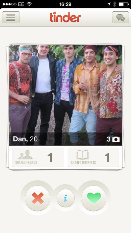 Group photos, the bane of every Tinder user's virtual existence.