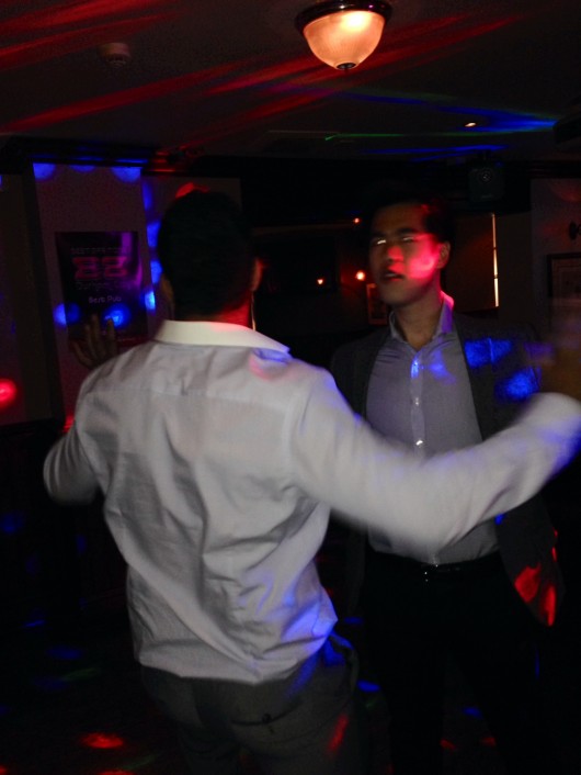 fighting cocks dance 2