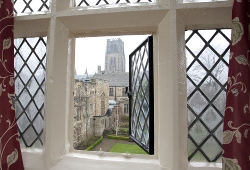 ViewFromHallStairsw500
