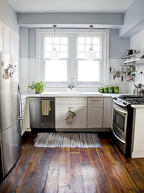 ... What the kitchen really looks like.