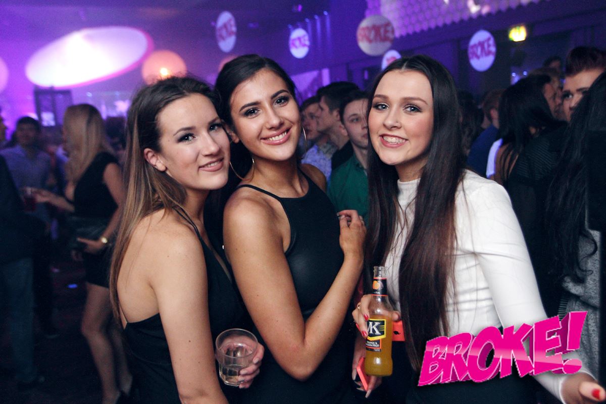 Good looking people in Cav! Well I never