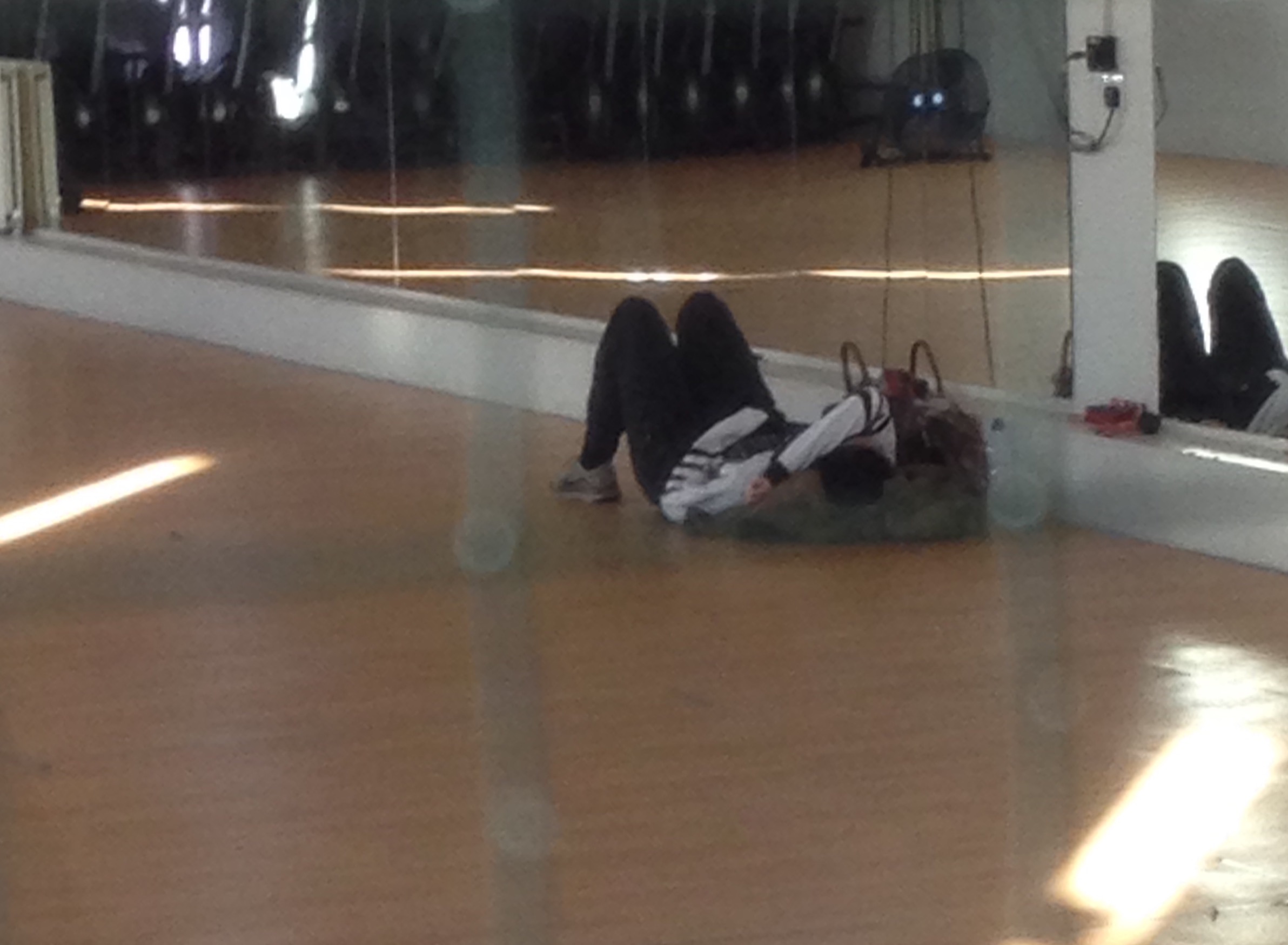 Casual Gym Nap
