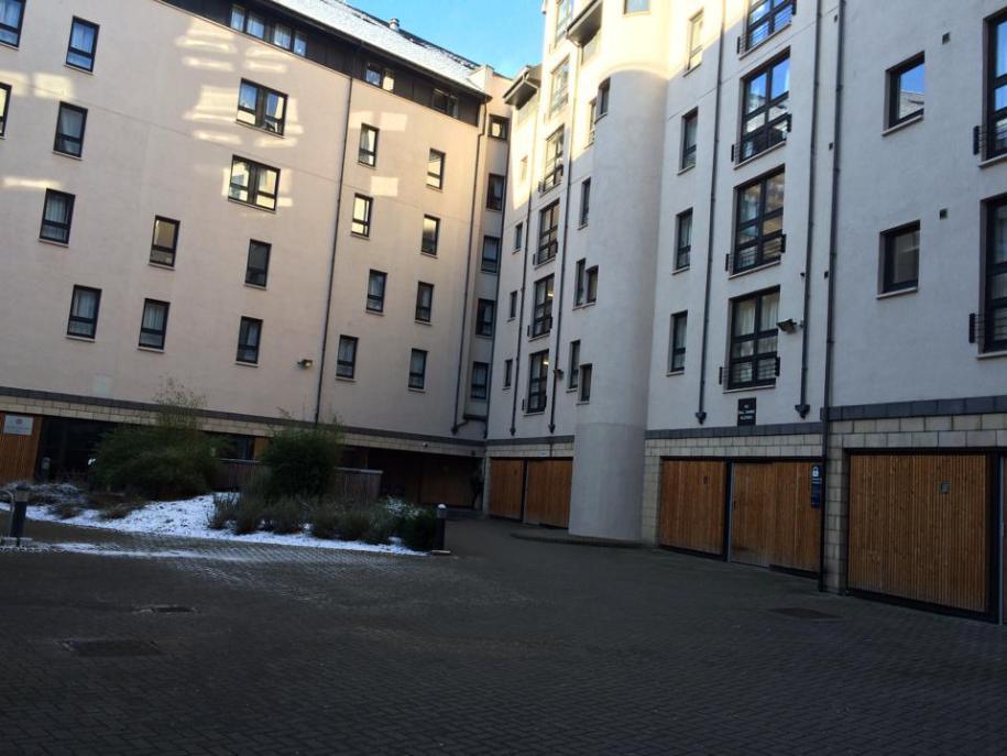 Kincaid's Court