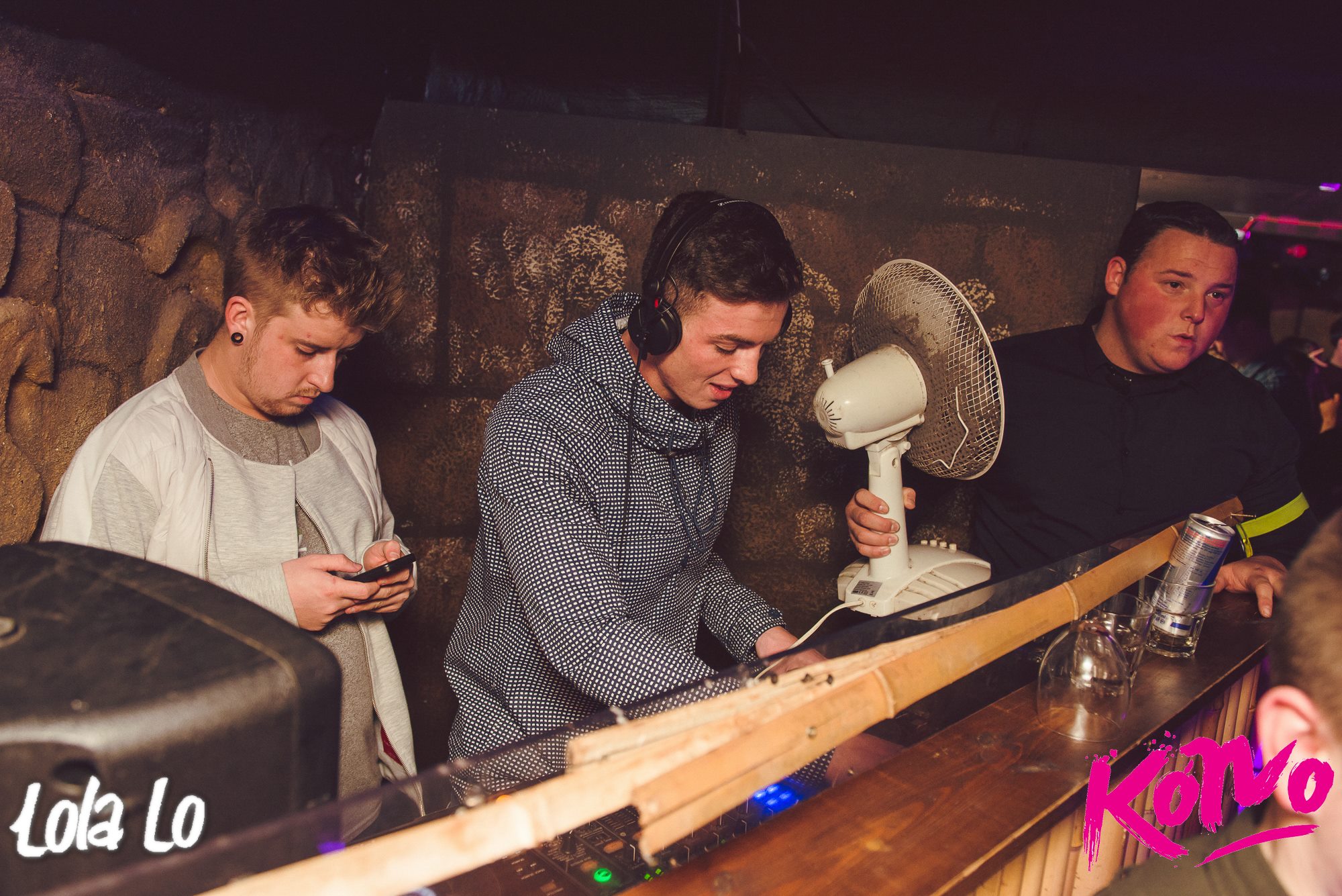 Very Professional DJ Team