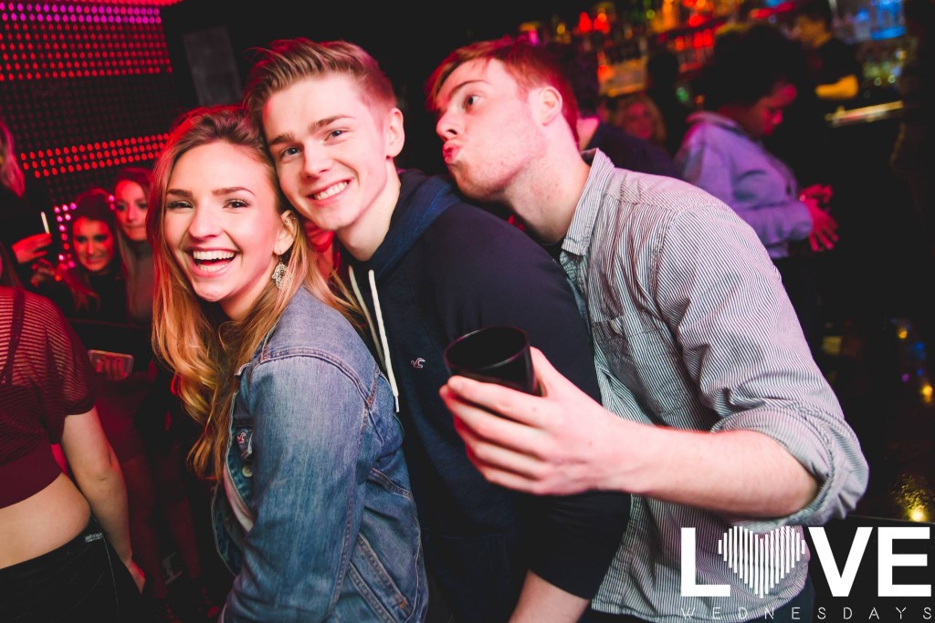 third wheel love