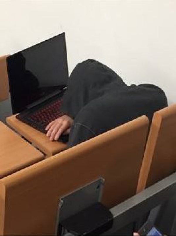 sleeping-in-lecture