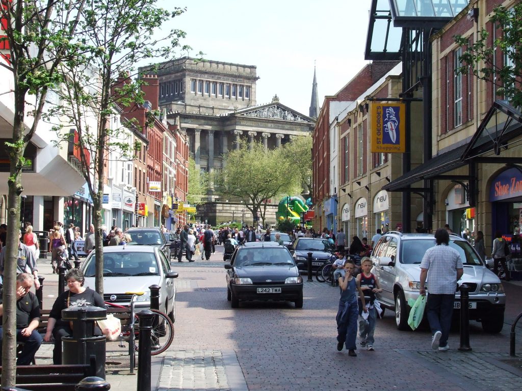 friargate_preston_on_a_busy_weekday_afternoon_-_geograph-org-uk_-_1710831