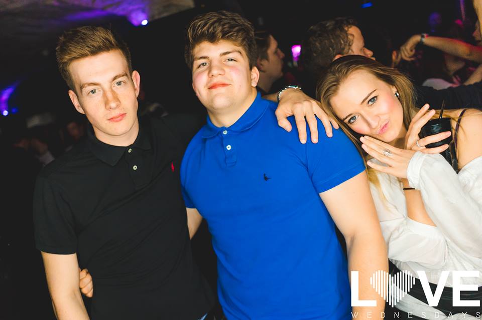 third-wheel-4