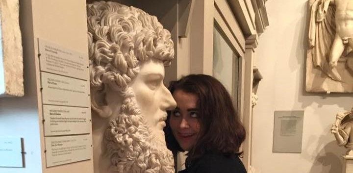 Image may contain: Sculpture, Art, Kissing, Kiss, Bust, Person, People, Human