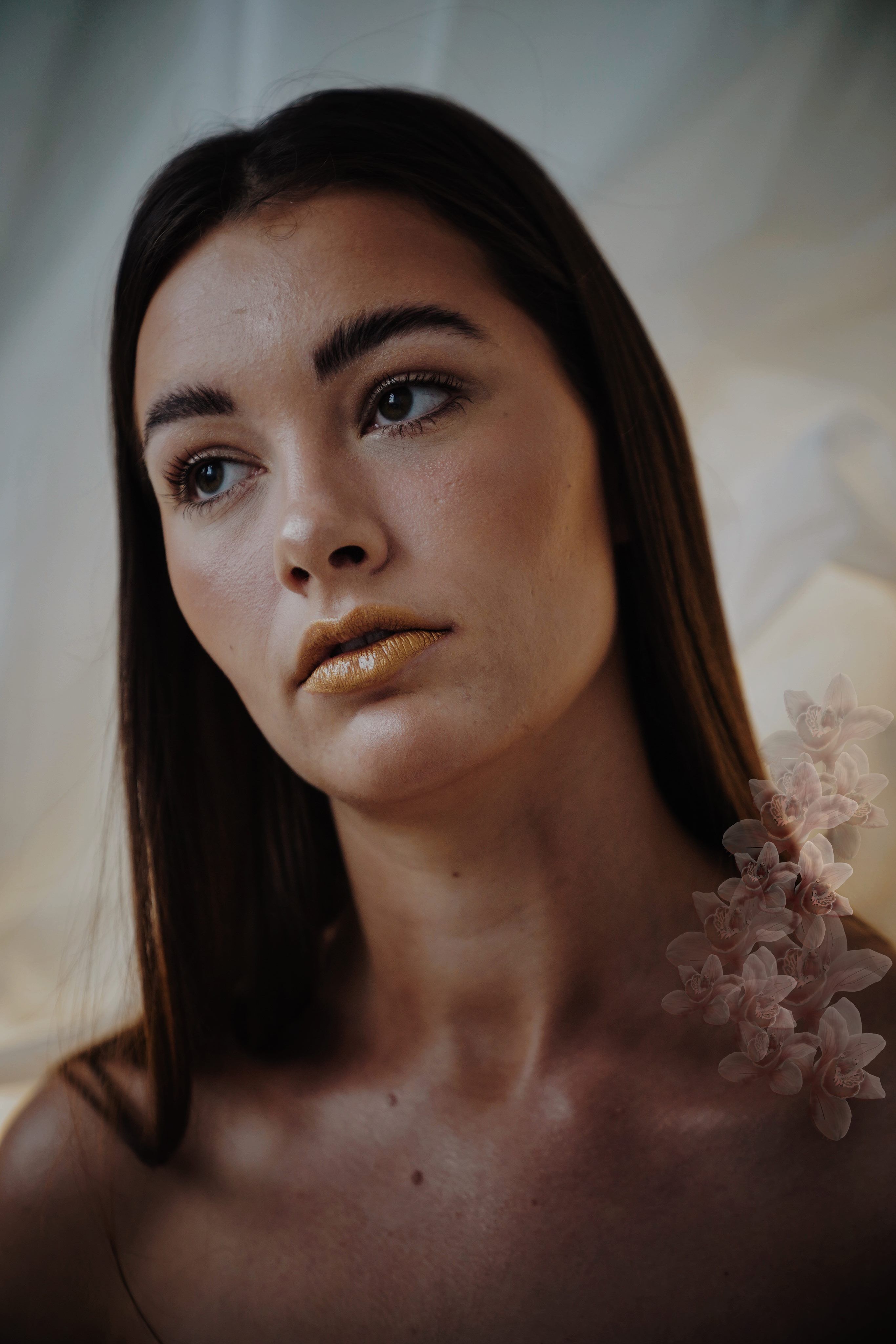 Image may contain: Mouth, Lip, Home Decor, Flower Bouquet, Flower Arrangement, Blossom, Flower, Plant, Human, Face, Person