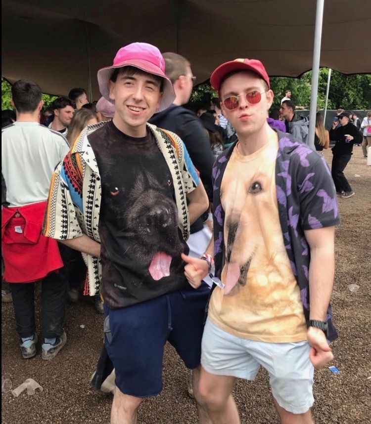 Image may contain: Cap, People, Skin, Accessory, Accessories, Sunglasses, Pants, Face, Crowd, Hat, Costume, Footwear, Shoe, Shorts, Apparel, Clothing, Human, Person