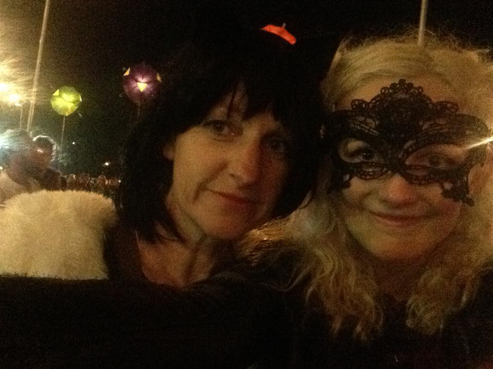 glasto mask