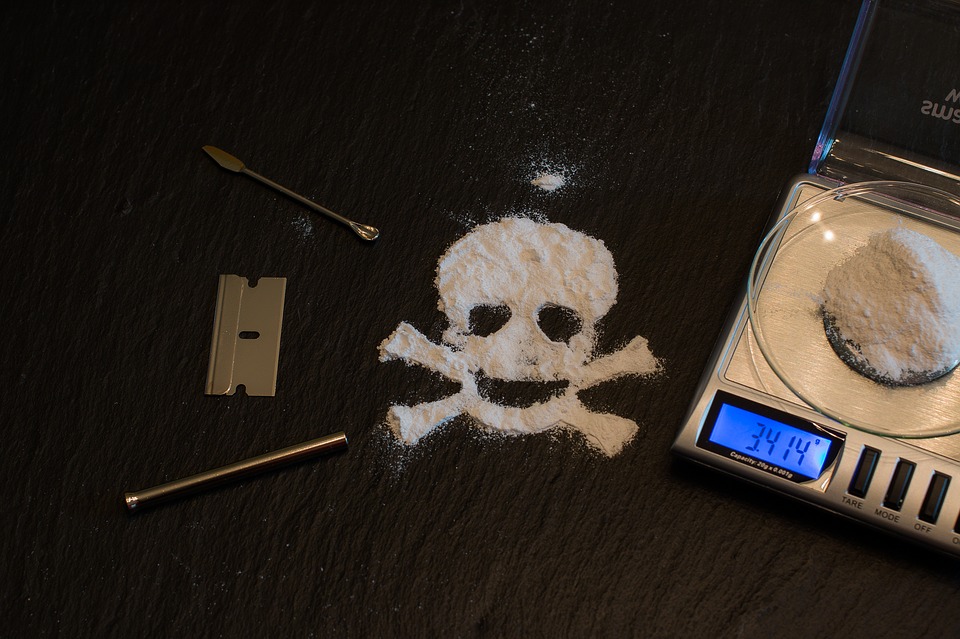 drugs-1276783_960_720