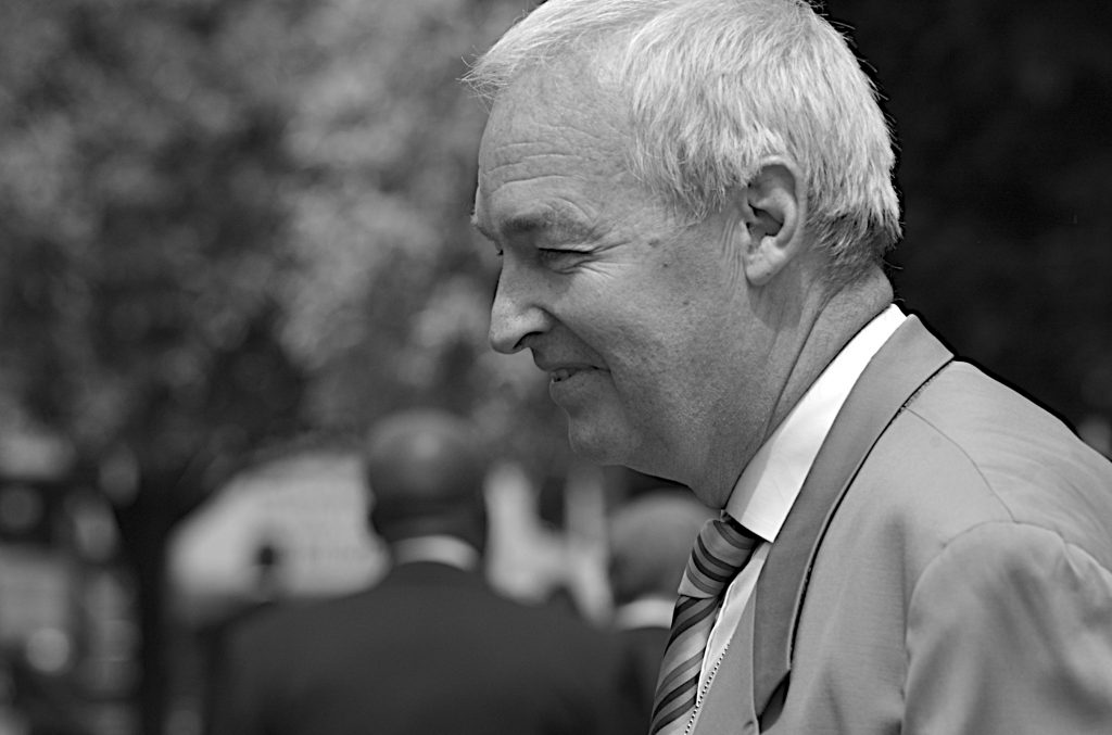 Jon_Snow,_June_2007