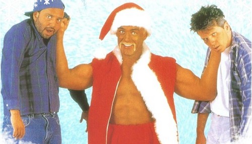 santa-with-muscles-main-review2