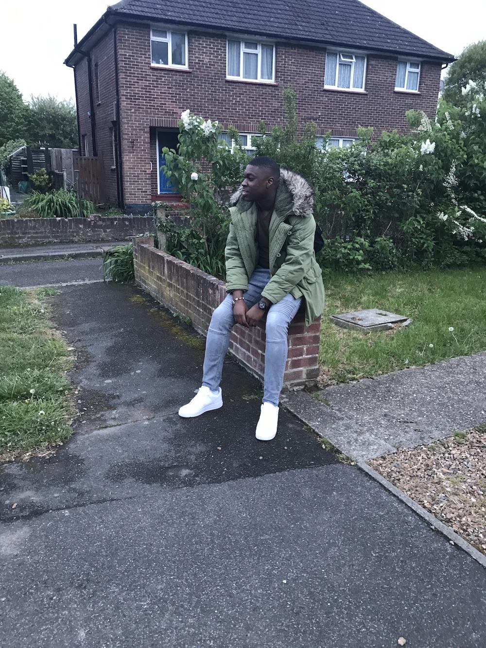 Olu, can we take a second to appreciate how white his sneakers are?