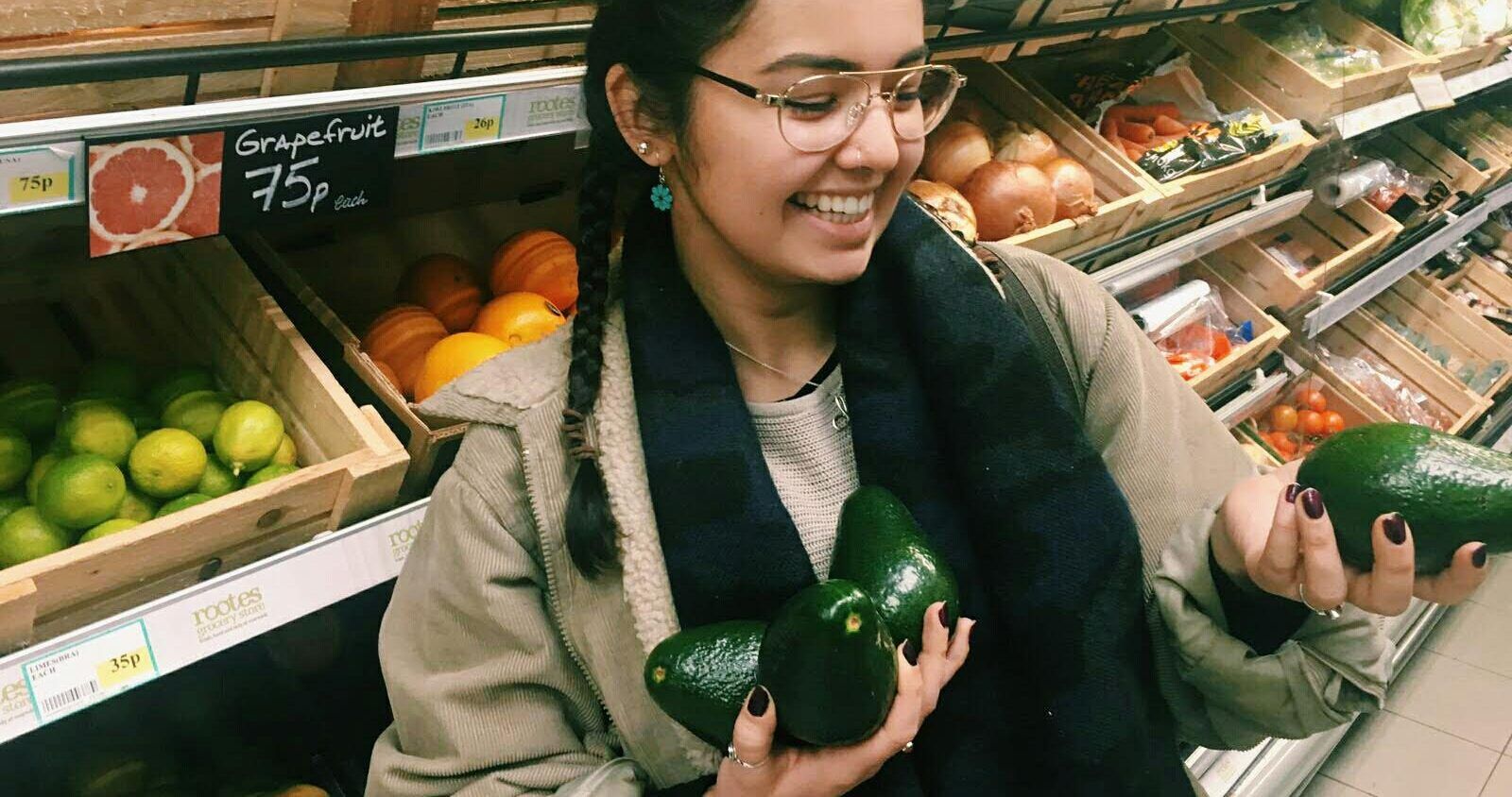 Image may contain: Zucchini, Squash, Grapefruit, Fruit, Citrus Fruit, Vegetable, Produce, Plant, Food, Flora, Cucumber, Supermarket, Market, Person, People, Human