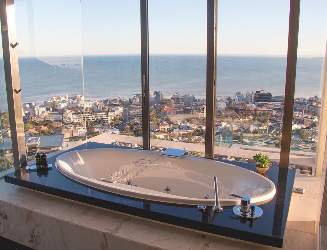 Image may contain: Moondance Villa, Made in Chelsea, South Africa, Cape Town, Bathtub, Jacuzzi, Hot Tub, Housing, Building, Tub, Interior Design, Indoors