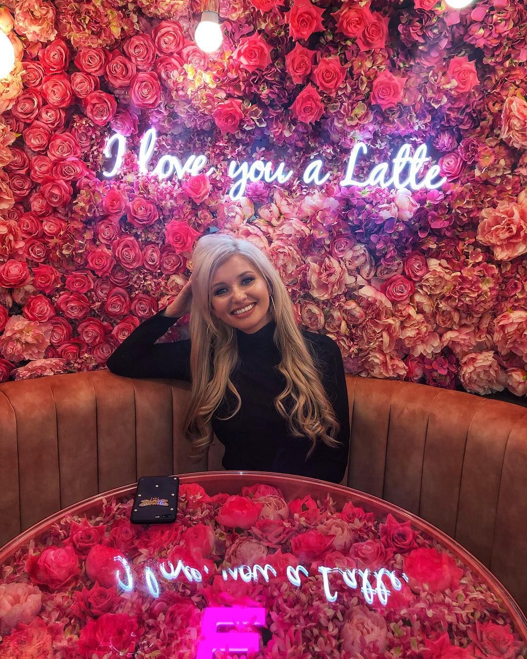 Image may contain: Love Island 2019 cast, Love island, 2019, Female, Food, Sweets, Confectionery, Human, Person, Petal, Flower, Plant, Blossom